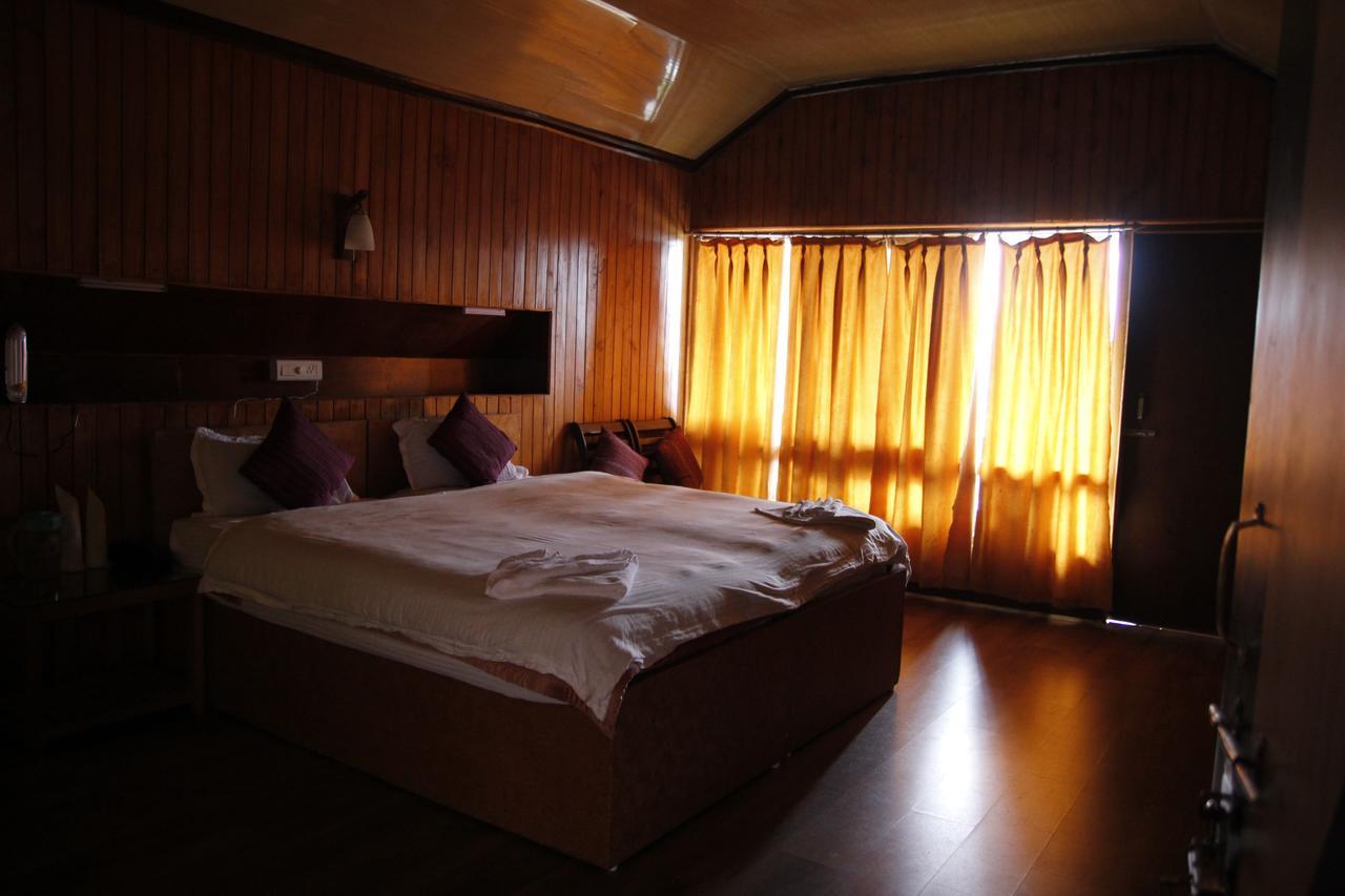Vamoose Mandarin Village Resort Rinchenpong 외부 사진