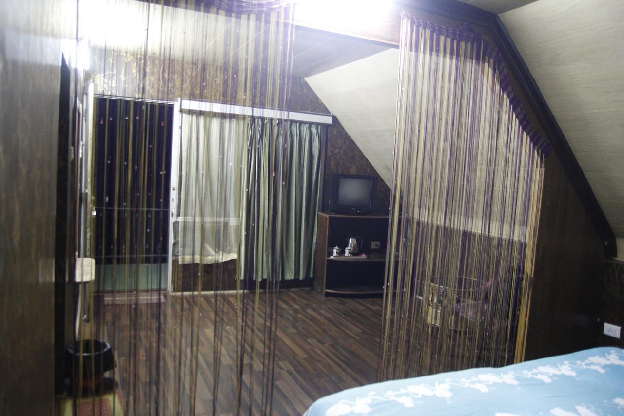 Vamoose Mandarin Village Resort Rinchenpong 외부 사진