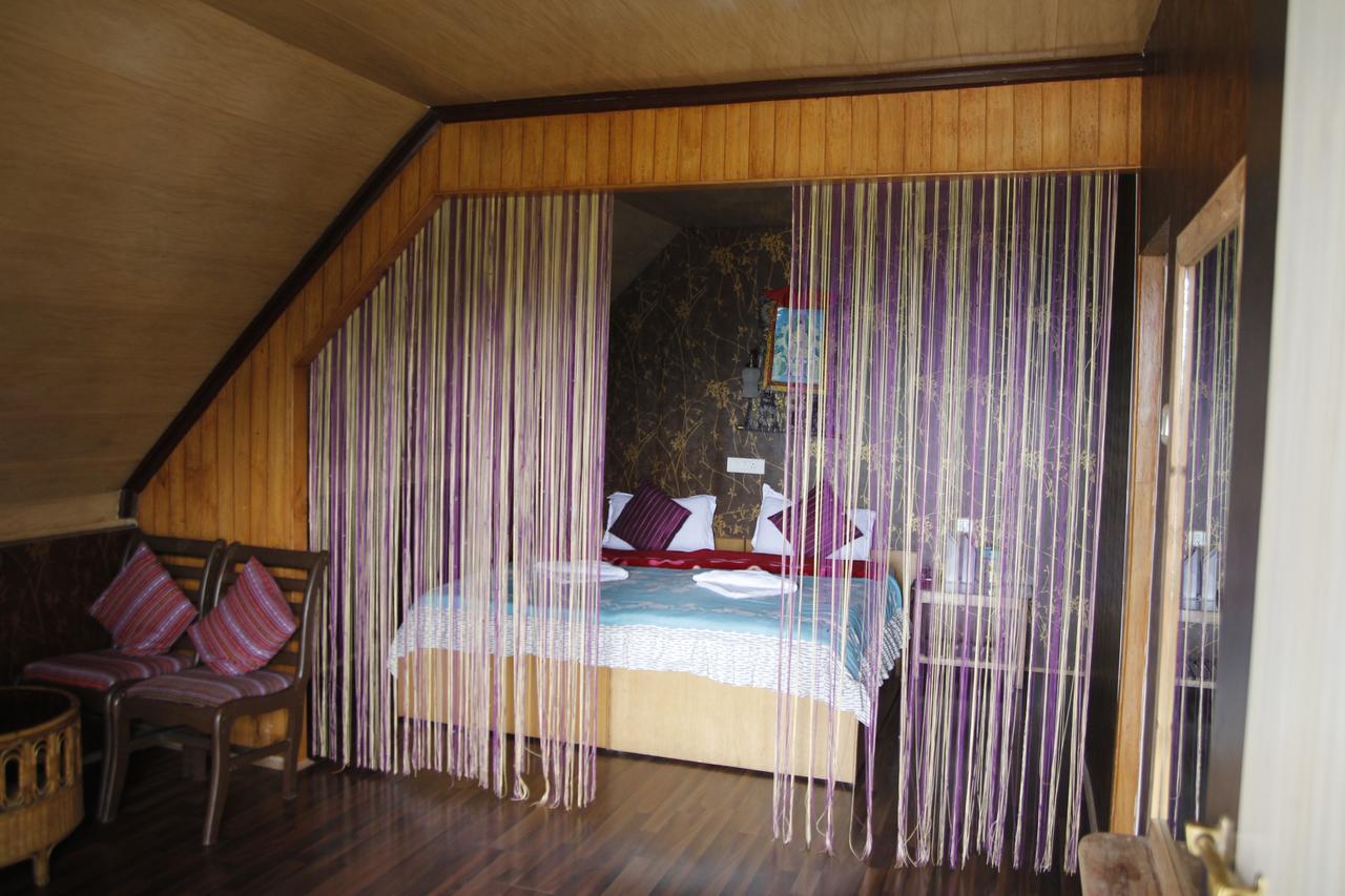 Vamoose Mandarin Village Resort Rinchenpong 외부 사진